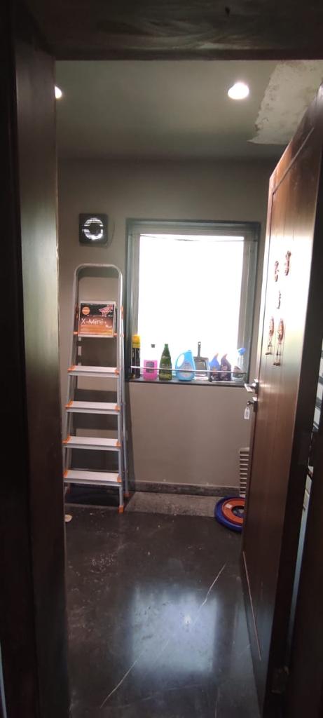 3 BHK Fully Furnished in Libra Tower , Bandra West